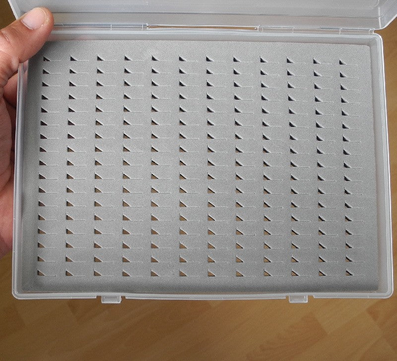 Boite mouche Extra fine compétition L encoches