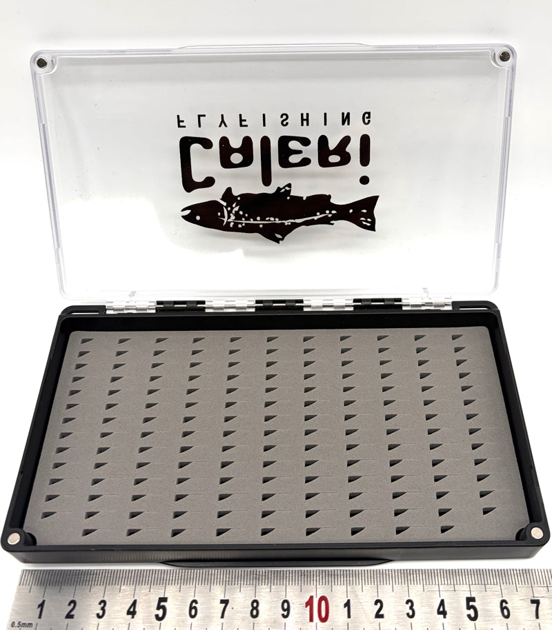 Boites à mouche fermetures aimantées (fentes ou encoches, grandes ou petites)