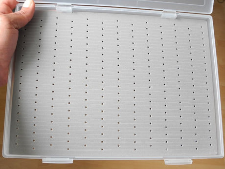 Boite mouche Extra fine compétition XL fentes