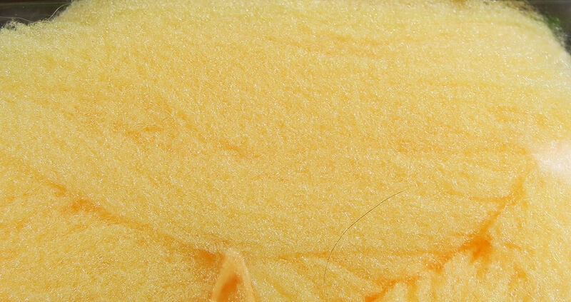 Egg Yarn imitations d'oeuf et toupets de parachutes.