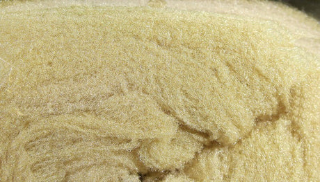 Egg Yarn imitations d'oeuf et toupets de parachutes.