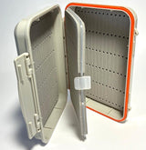 Boite mouche étanche 4 faces grandes fentes taille moyenne